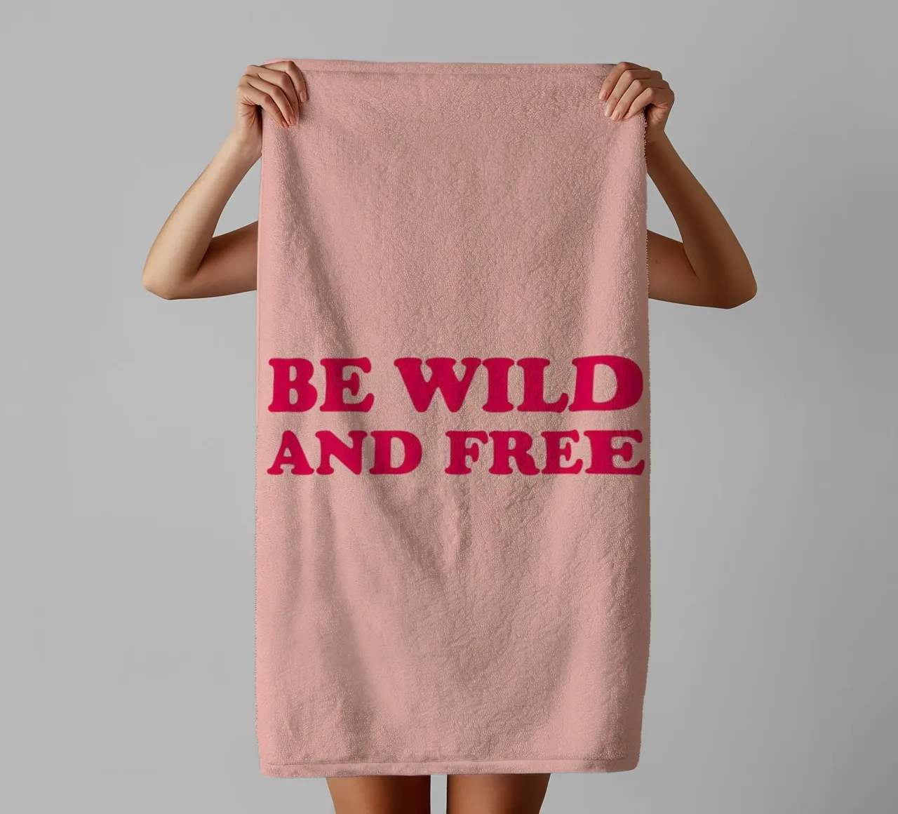 Be Wild and Free - Pink asciugamano da bagno da Studio One