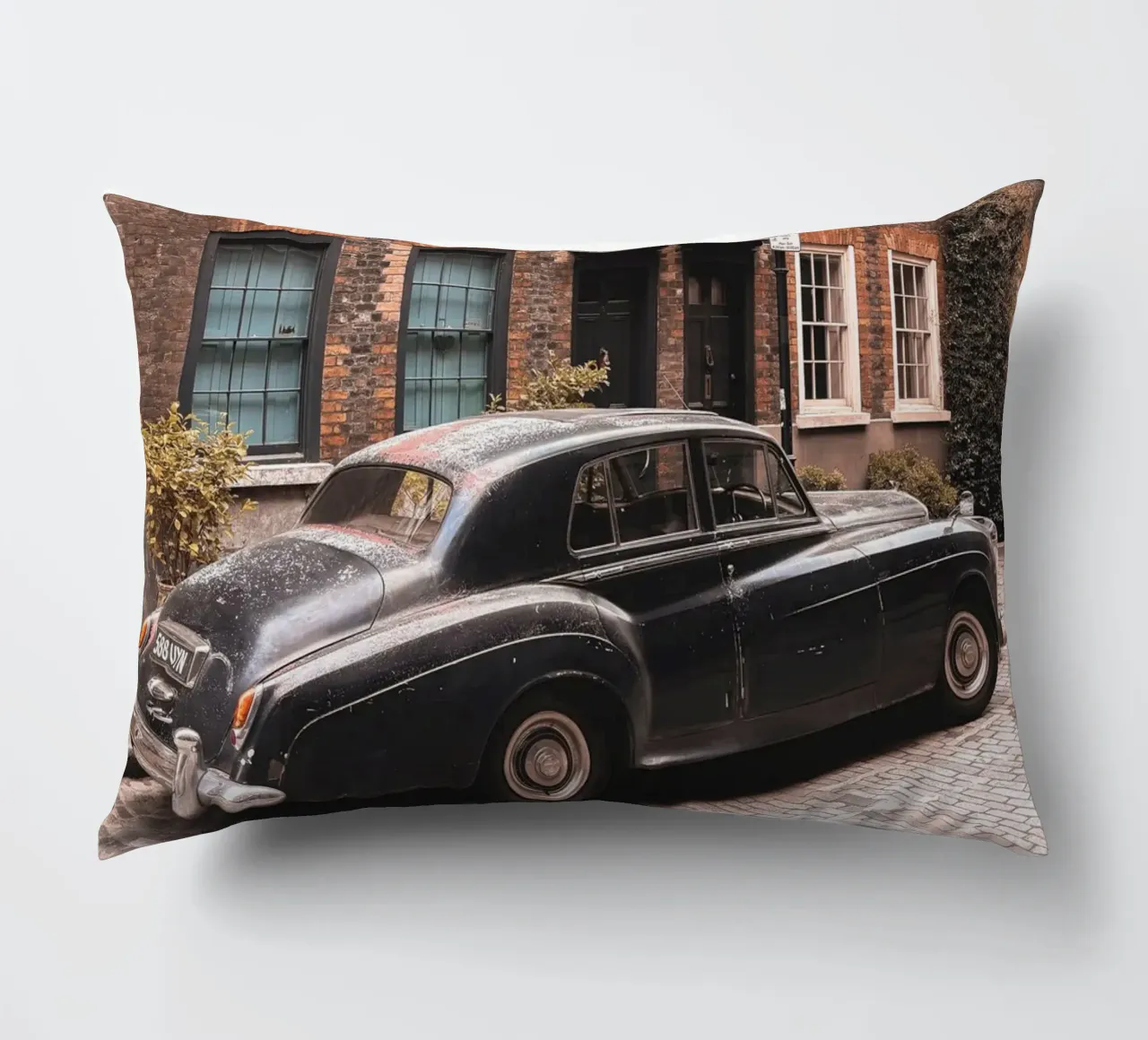 Londra, Inghilterra I Auto d'epoca a Shoreditch cuscino da Julie Travel Photography