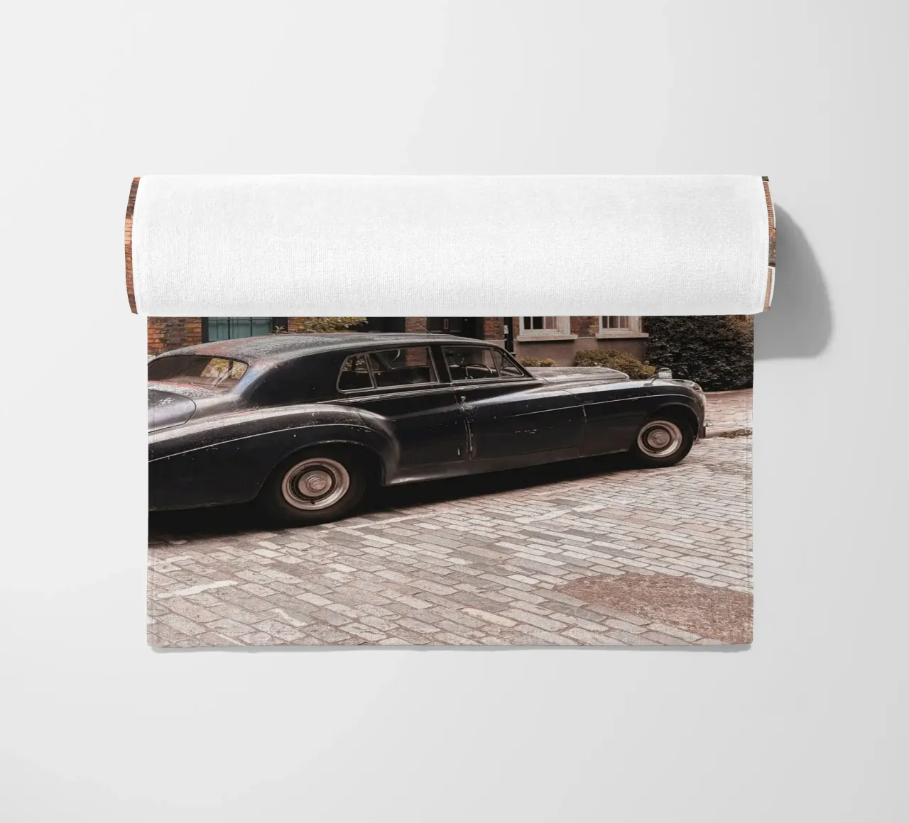 Londra, Inghilterra I Auto d'epoca a Shoreditch telo mare da Julie Travel Photography
