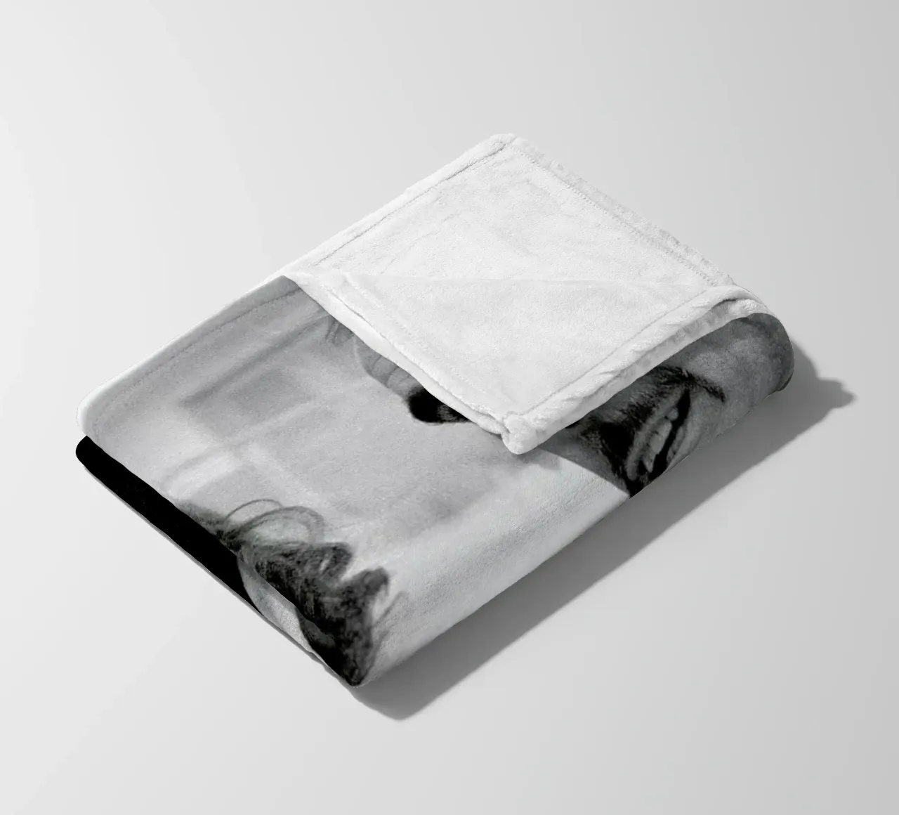 Michael Caine & Sean Connery on Set coperta in pile da Gallery Print and Art Limited