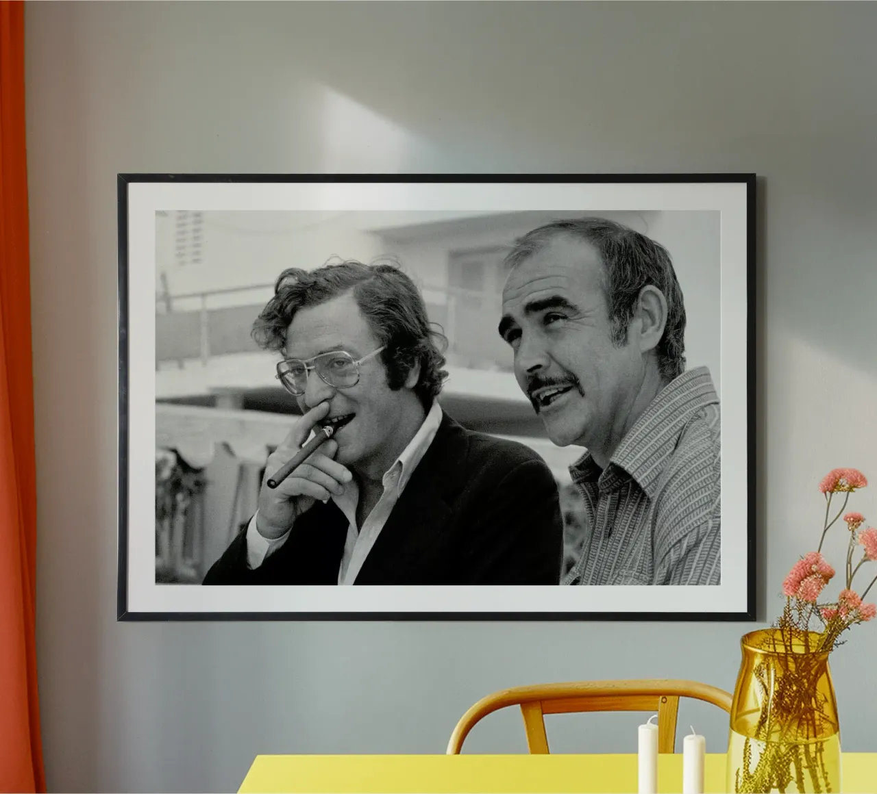 Michael Caine & Sean Connery on Set carta hahnemühle da Gallery Print and Art Limited
