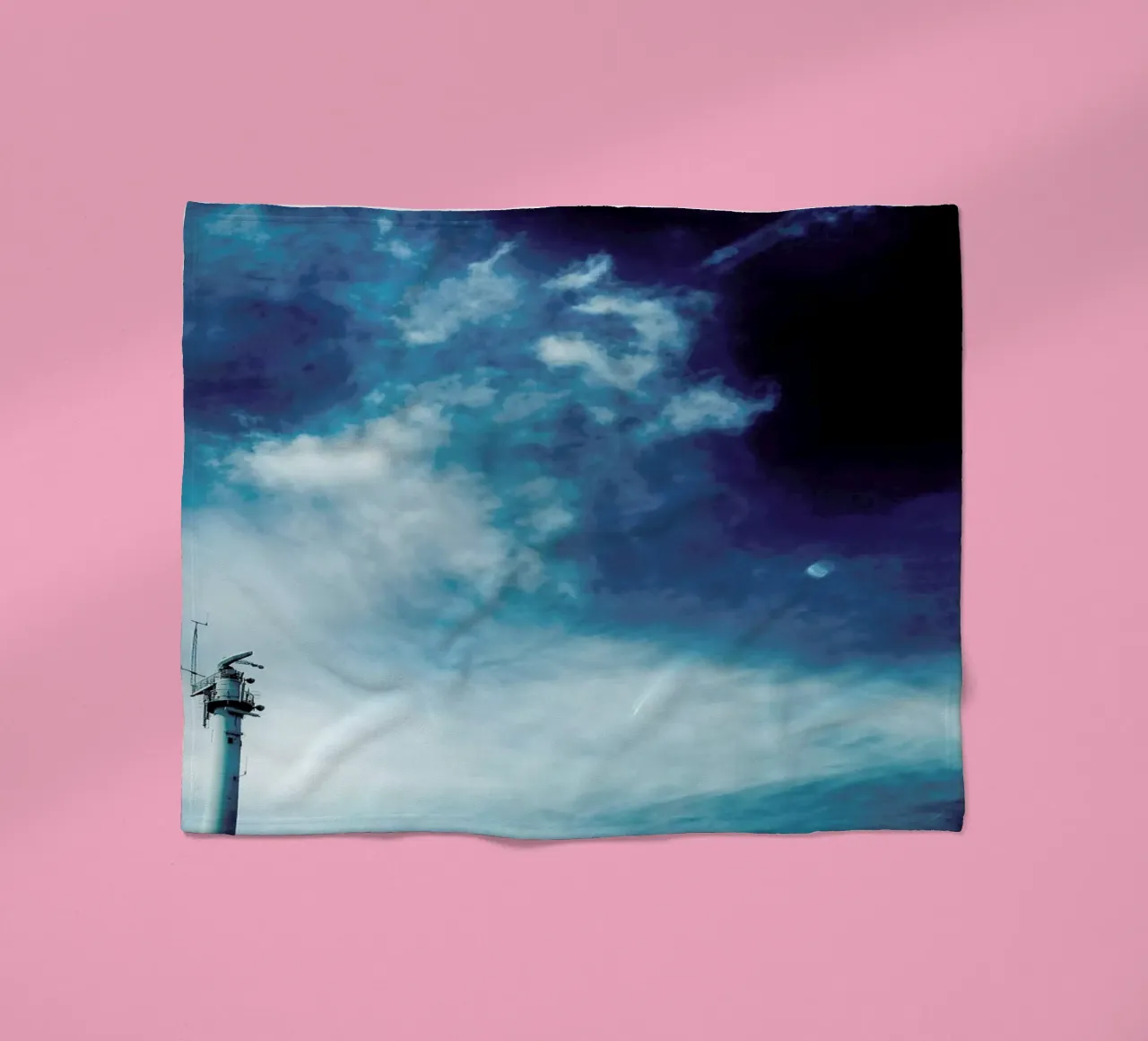 Weatherstation fleece blanket by Sattrup & Høst