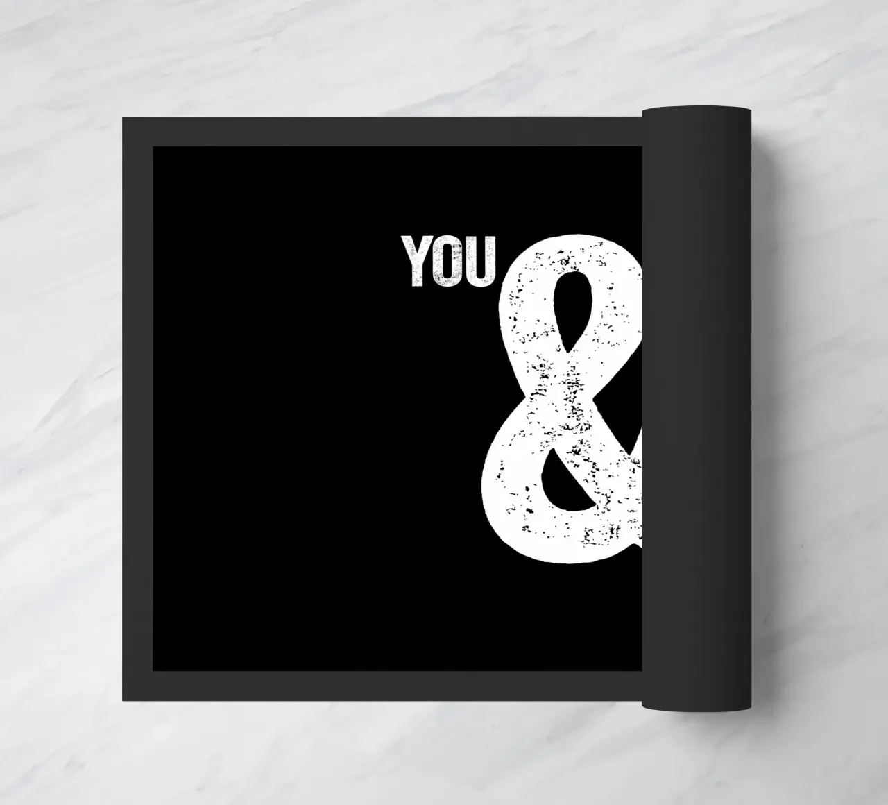 Design tipografico You and Me Ampersand zerbino da THE MOTIVATED TYPE