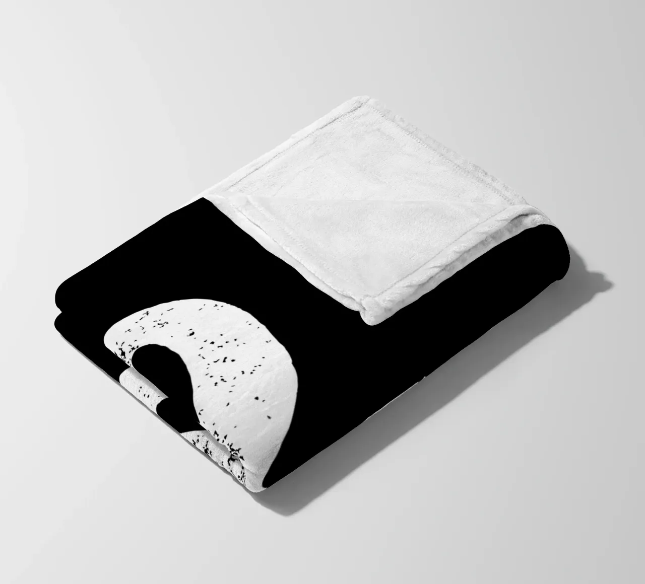 Design tipografico You and Me Ampersand coperta in pile da THE MOTIVATED TYPE