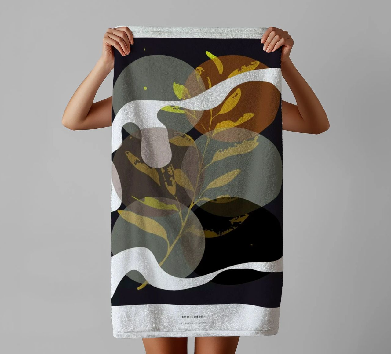 Waves in the Deep Handtuch von Nordic Creators