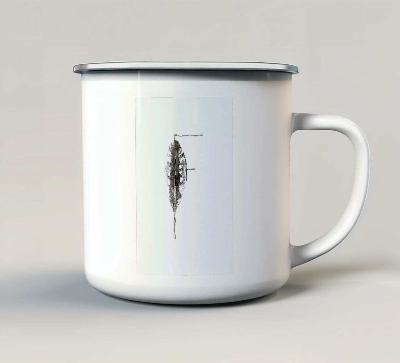 F tazza in smalto da Marina Guiu