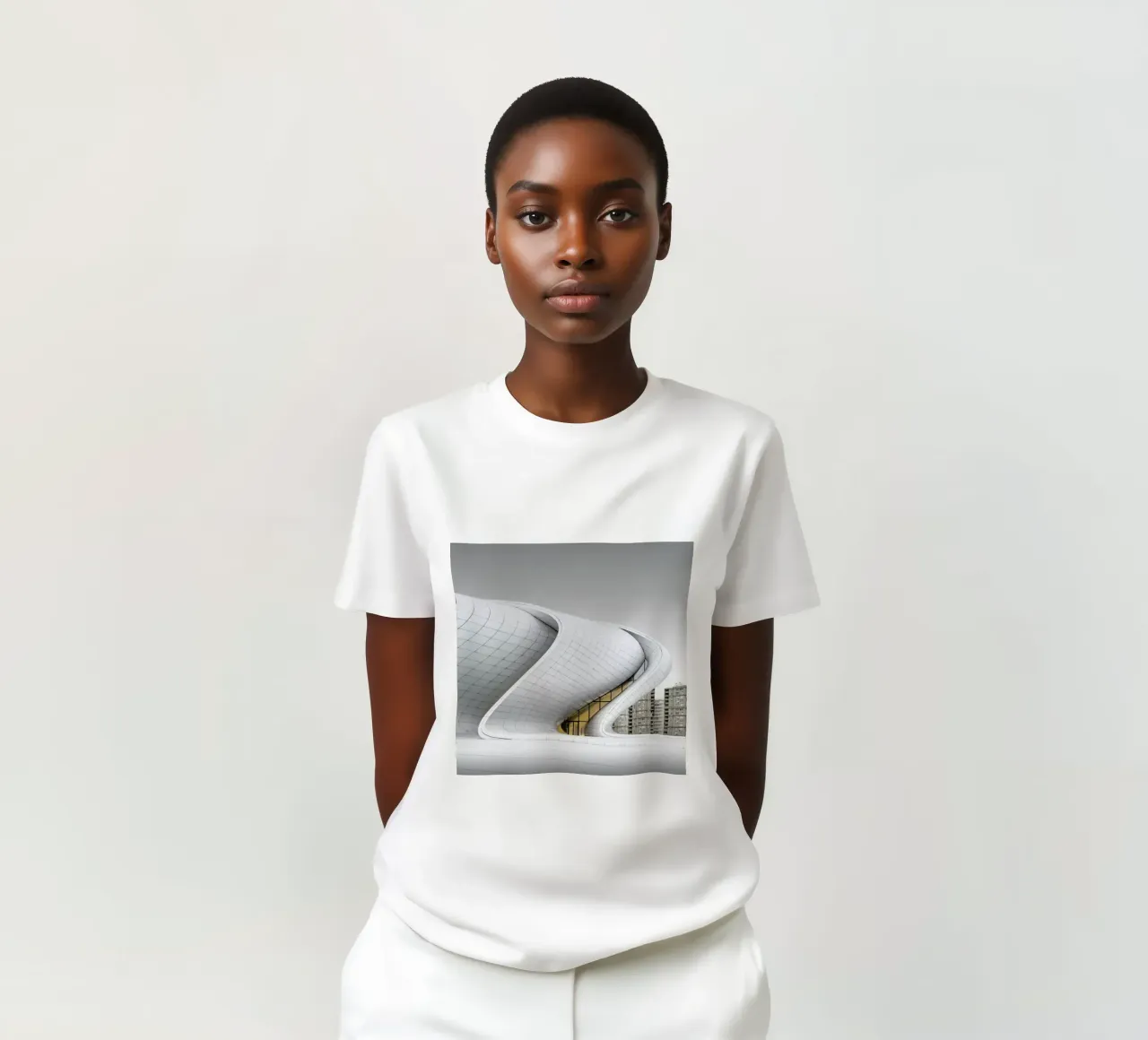 Baku - Heydər Əliyev Mərkəzi - Study 4 t-shirt da Håggard Photography | Ronny Behnert