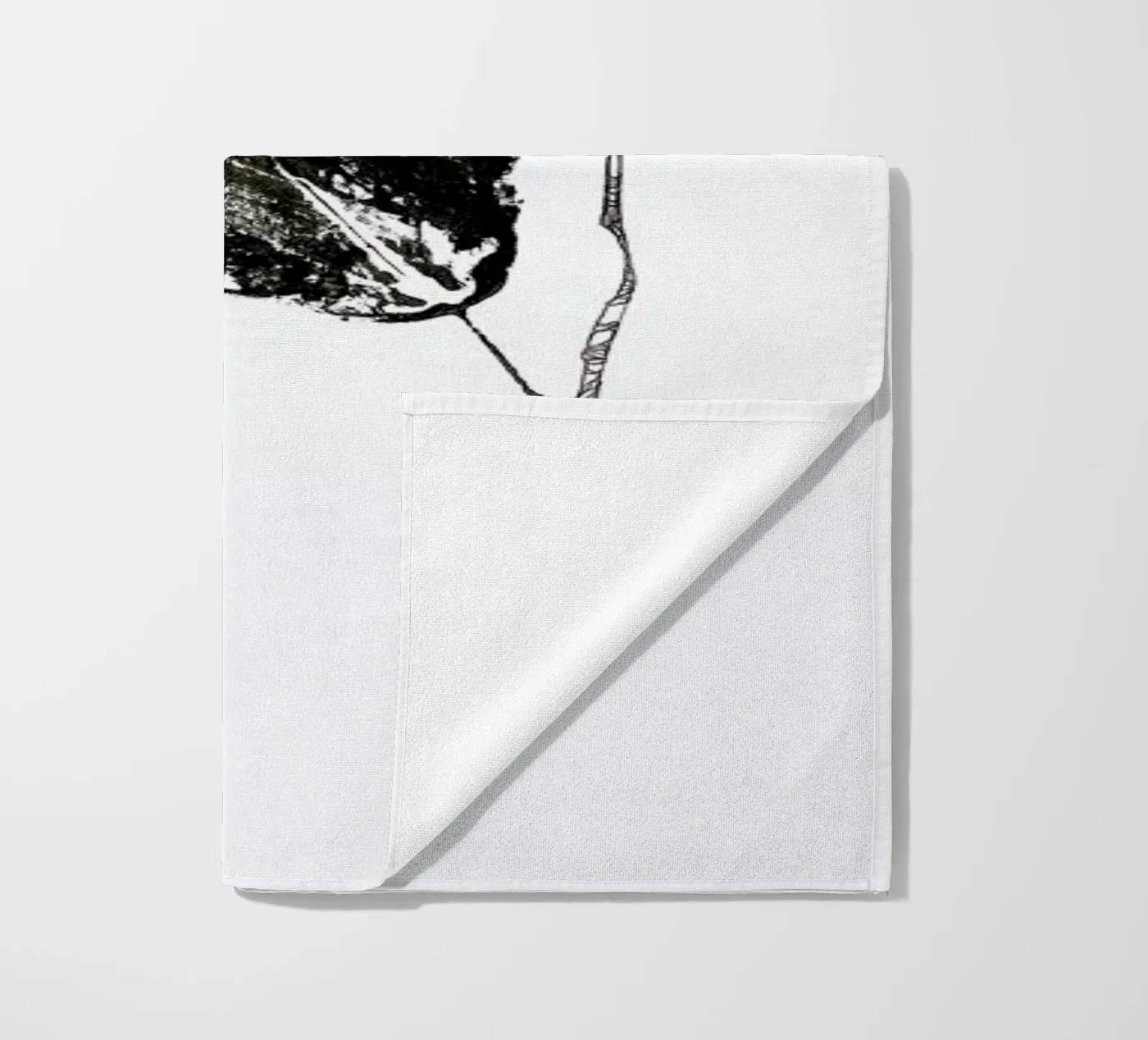 N beach towel by Marina Guiu
