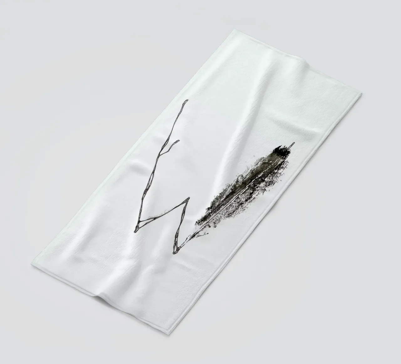 W serviette de plage de Marina Guiu