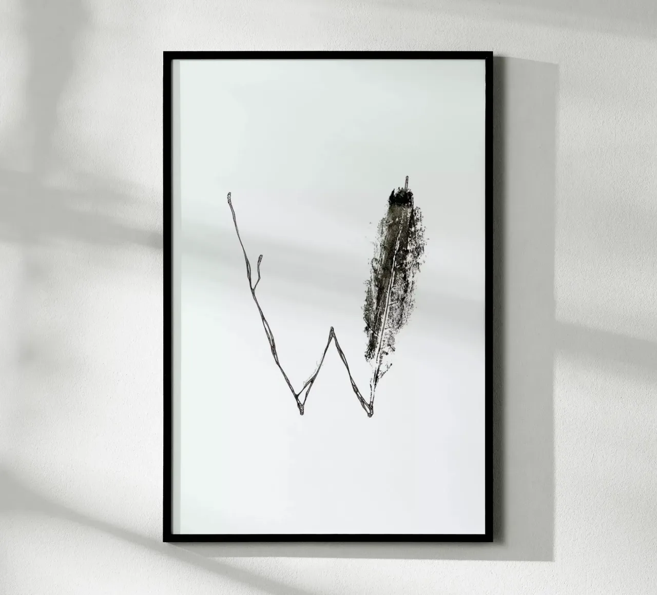 W poster con telaio in alluminio da Marina Guiu