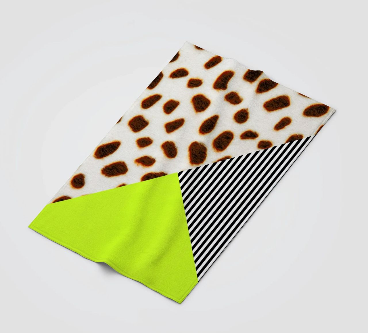 Cheetah Stripe  Neon coperta in pile da Vasare Nar