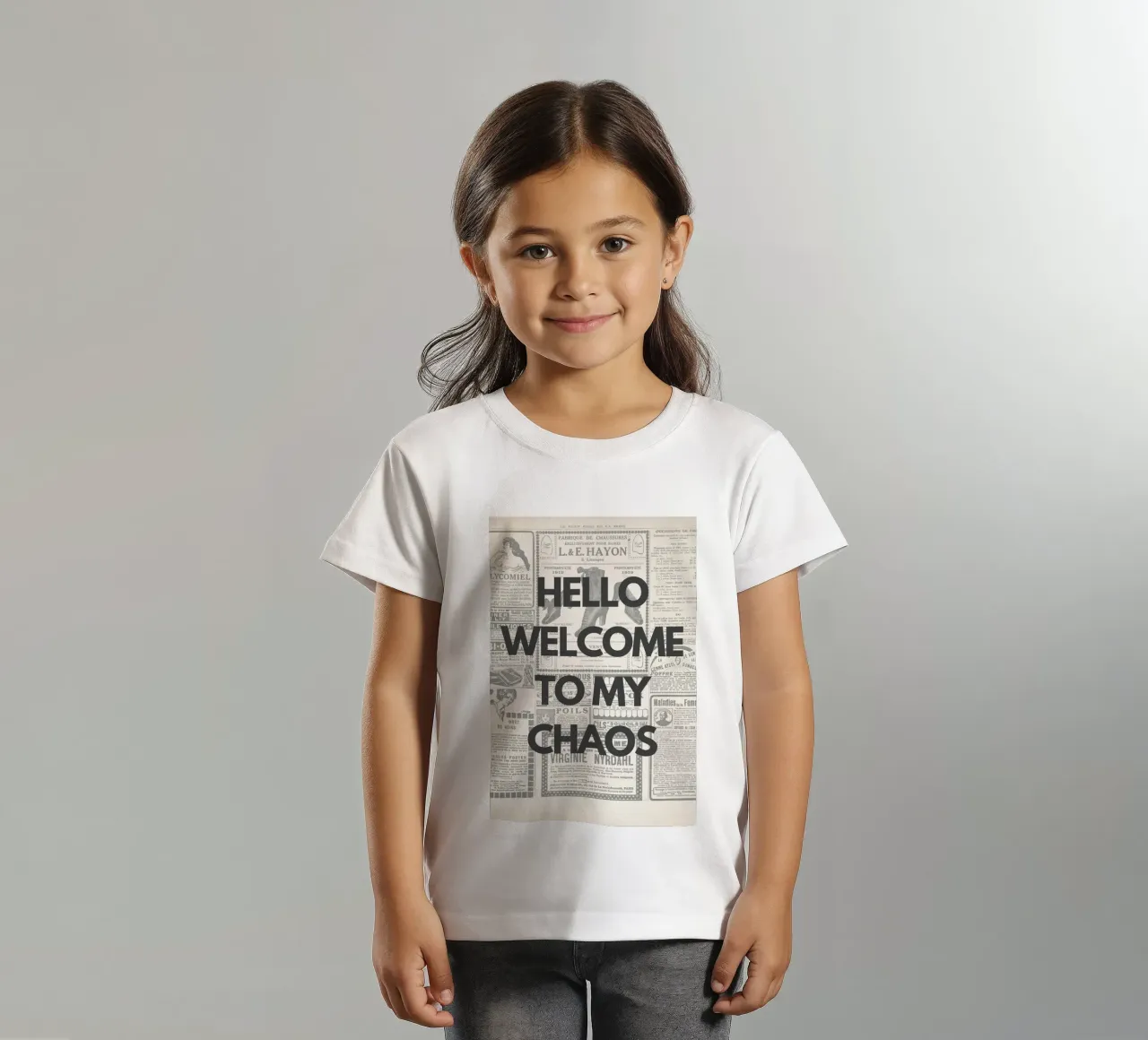 Hello Welcome to my Chaos t-shirt bambini da NORDLICHT DESIGNS