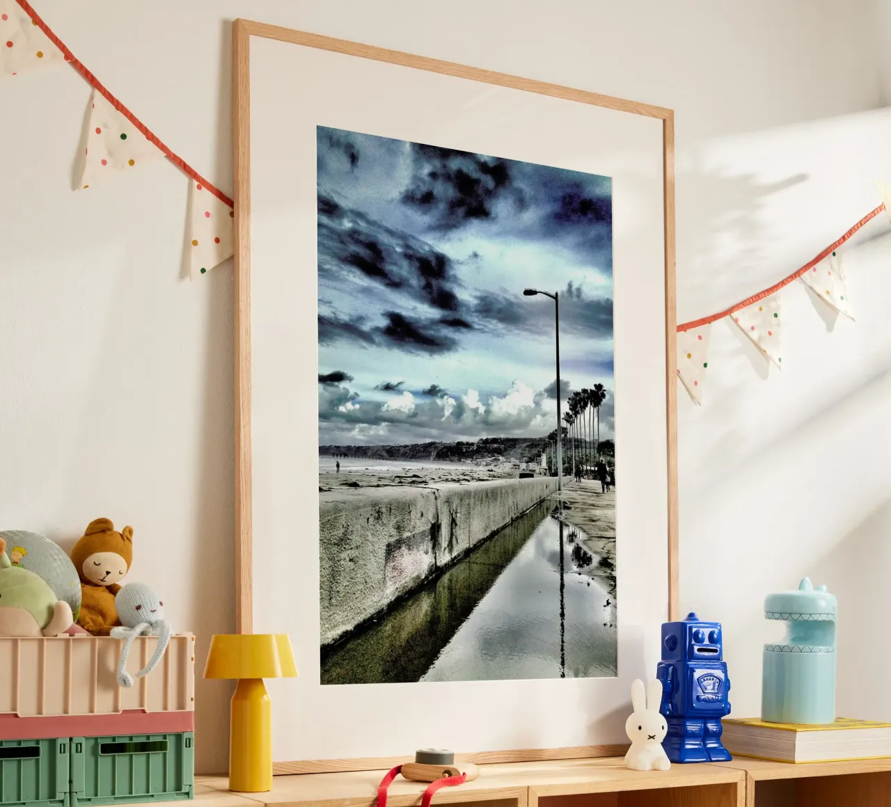 The Pacific poster con telaio in plastica da Maria Sattrup