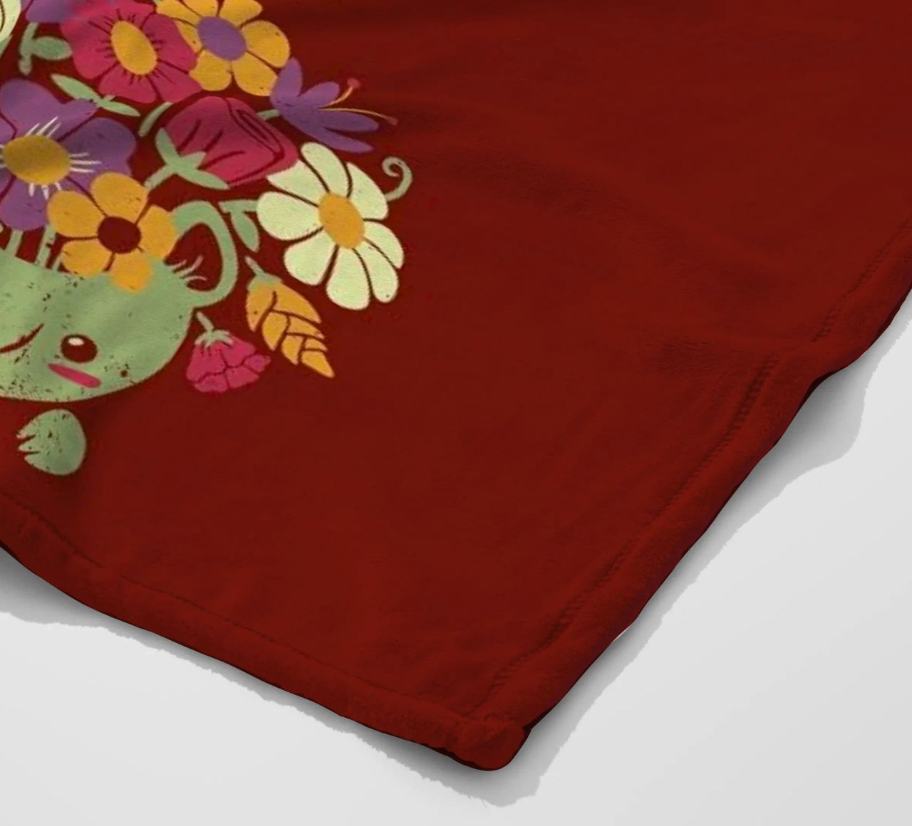 Prickly on the Outside Soft on the i..g flower coperta in pile da Tobe Fonseca