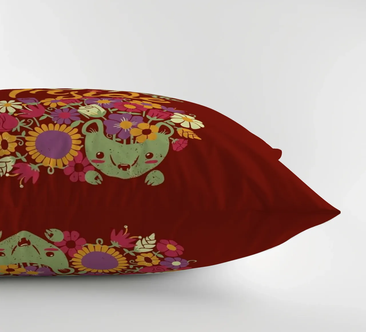 Prickly on the Outside Soft on the i..g flower cuscino da Tobe Fonseca