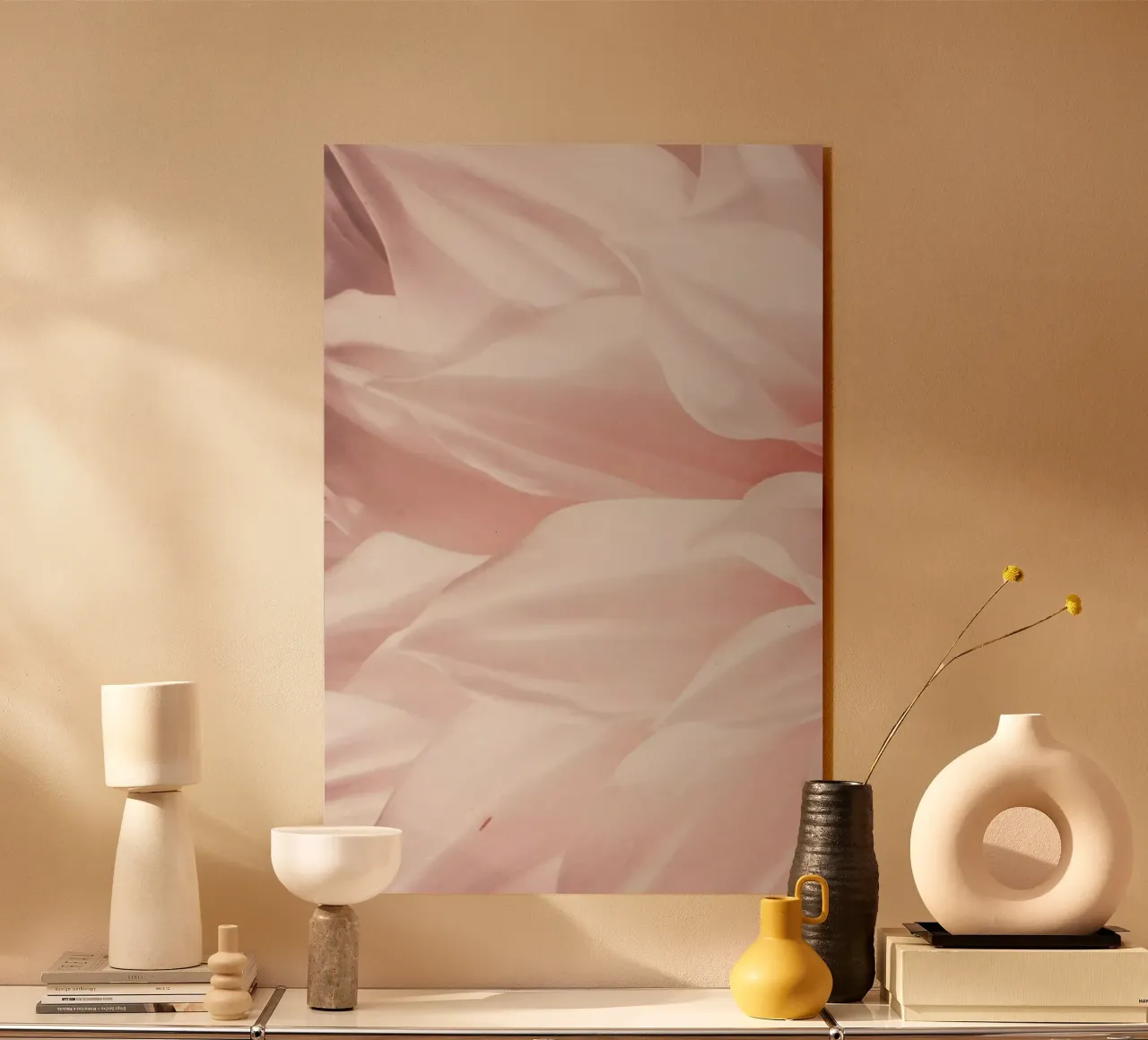 Pink Petals plexiglass da Victoria Frost