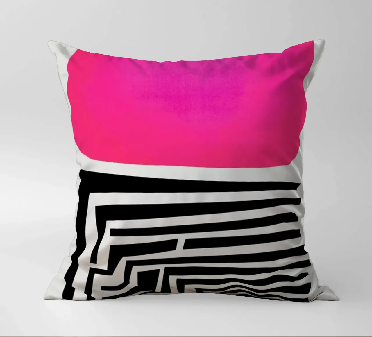 Labirinto Astratto cuscino da Fox & Velvet