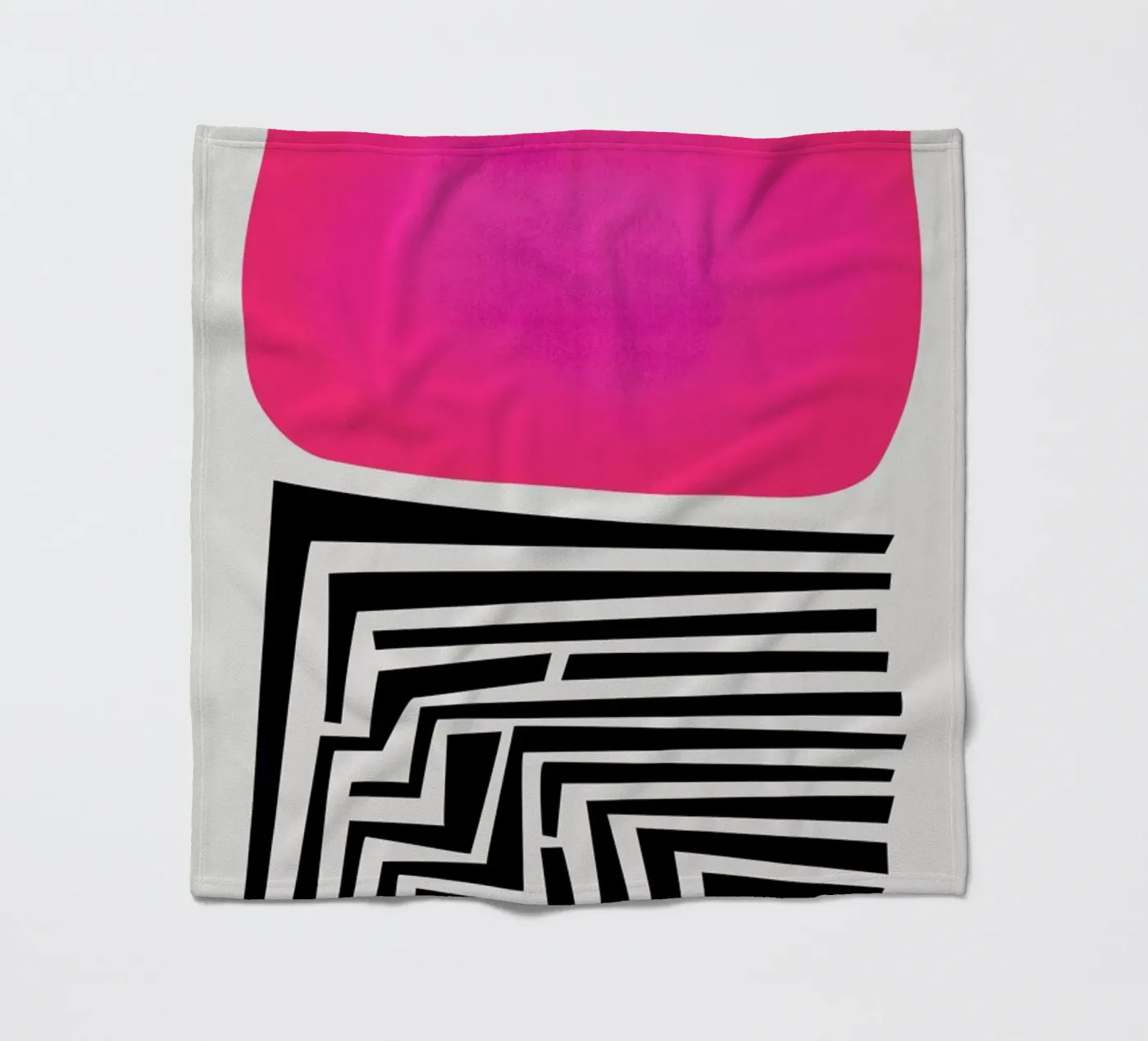 Labyrinth Abstract Fleecedecke von Fox & Velvet