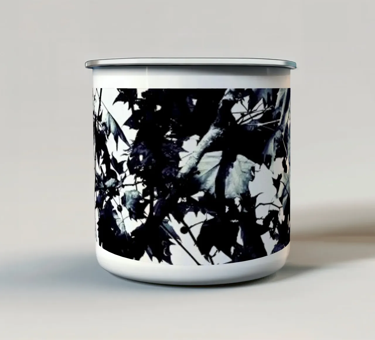 Fade to Grey tazza in smalto da Angelo Cerantola