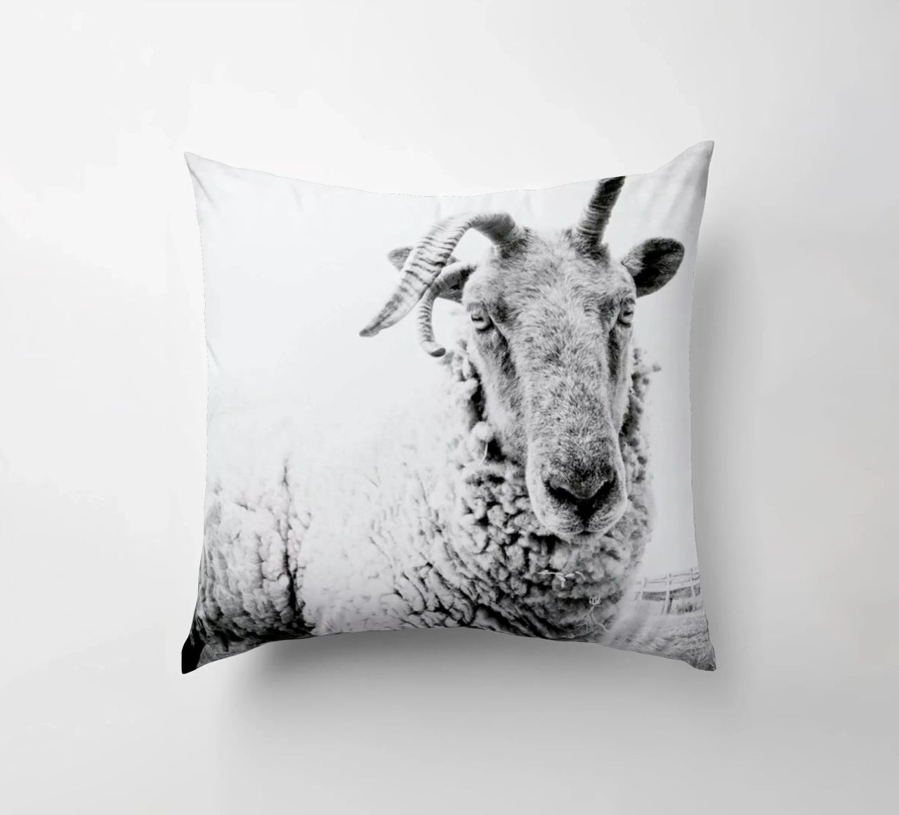 Sheep II cuscino da Victoria Frost