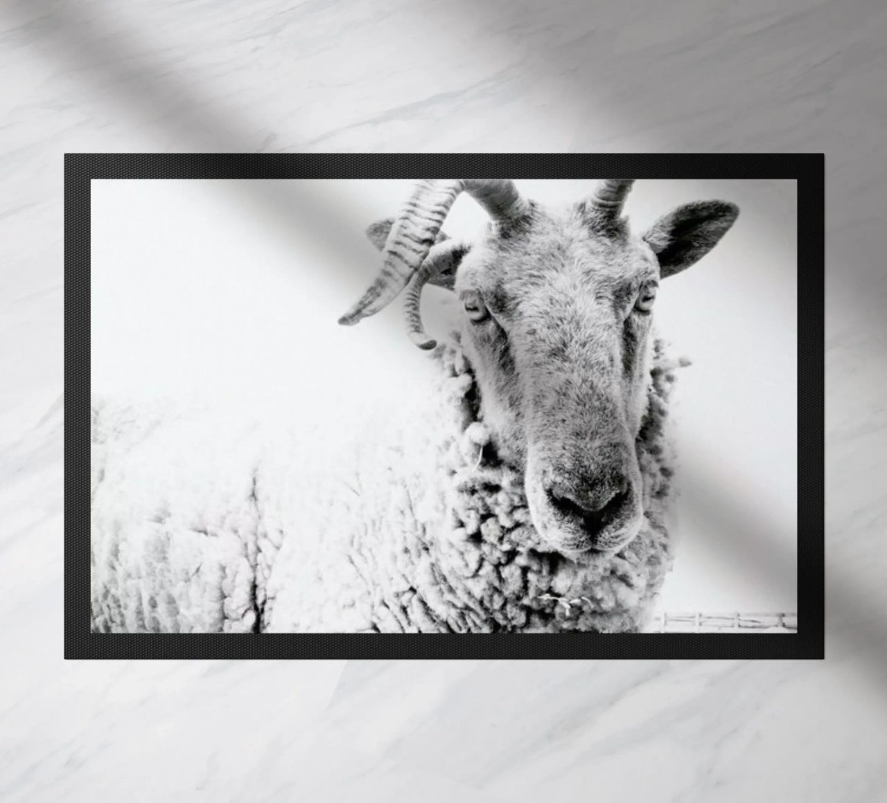 Sheep II zerbino da Victoria Frost