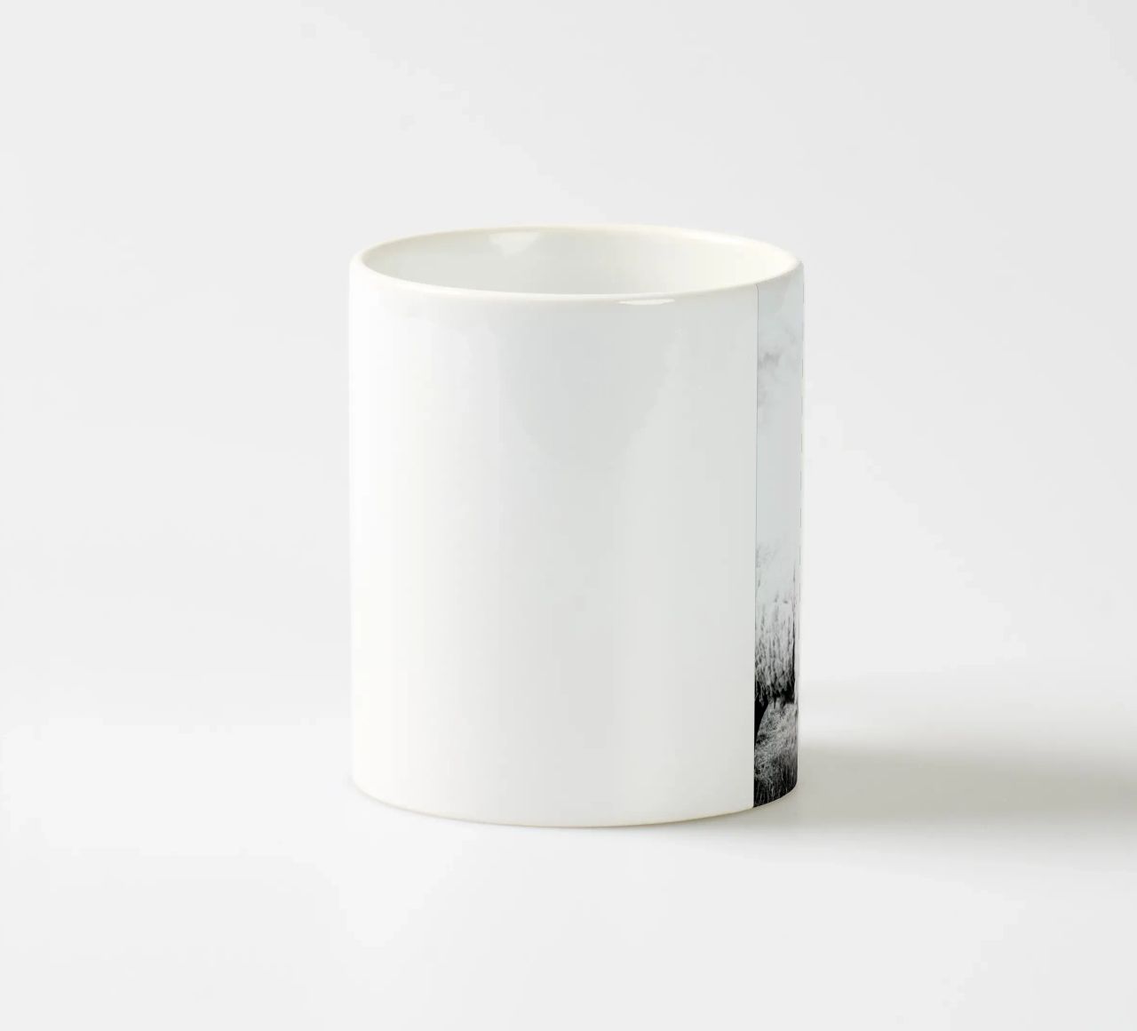 Sheep II tazza in ceramica da Victoria Frost