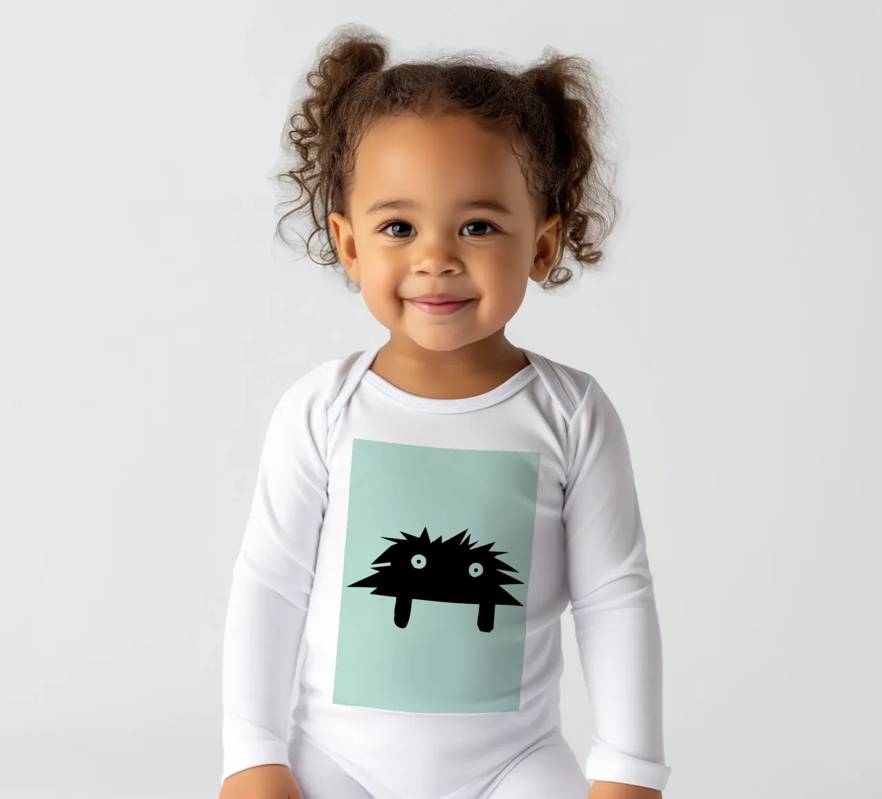 Pulguinha long-sleeve baby romper by Arthelps gGmbH
