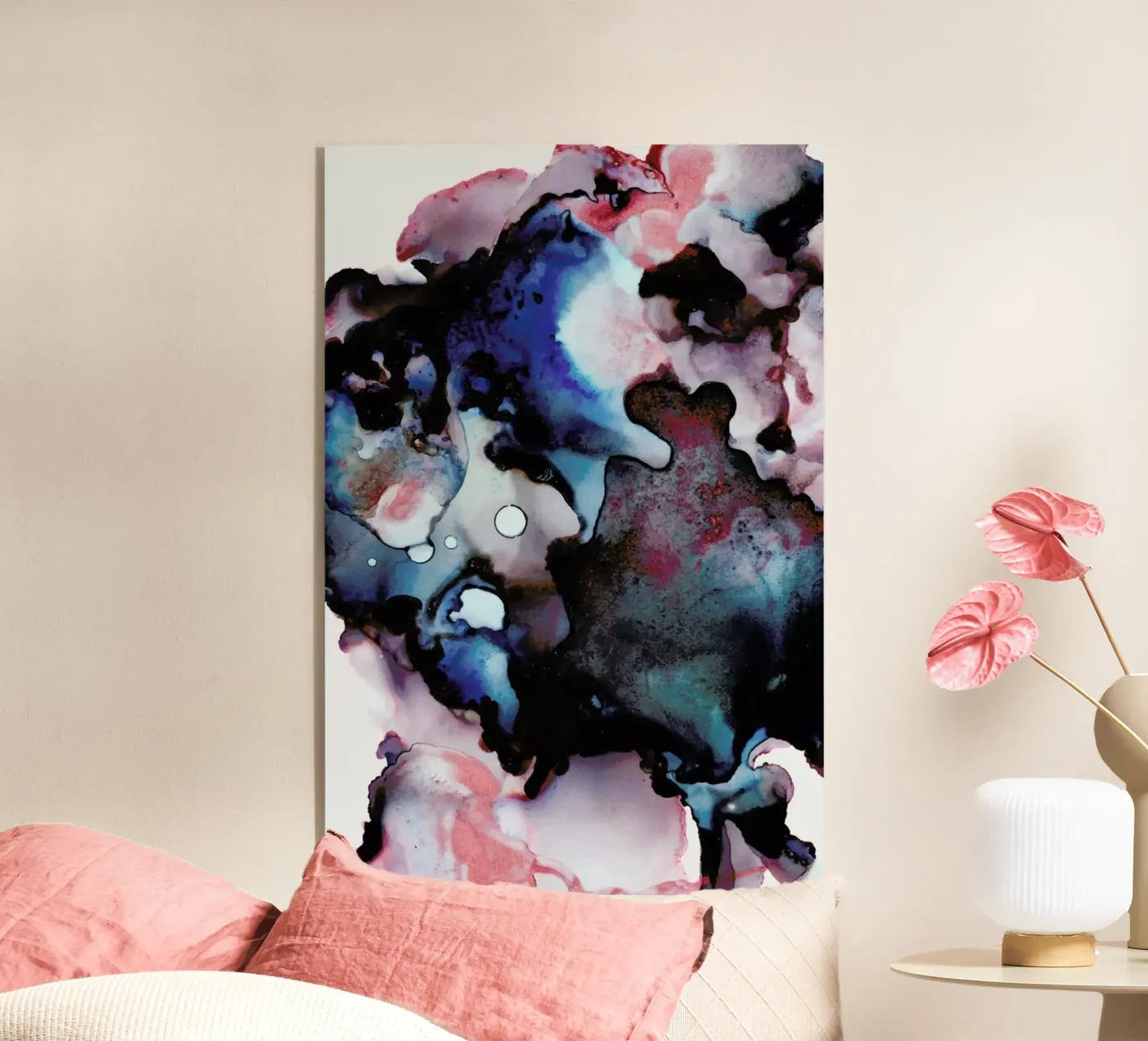 Chaos acrylic glass by Larissa van der Laan