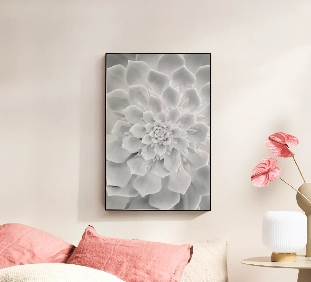 White Succulent plexiglass da Victoria Frost