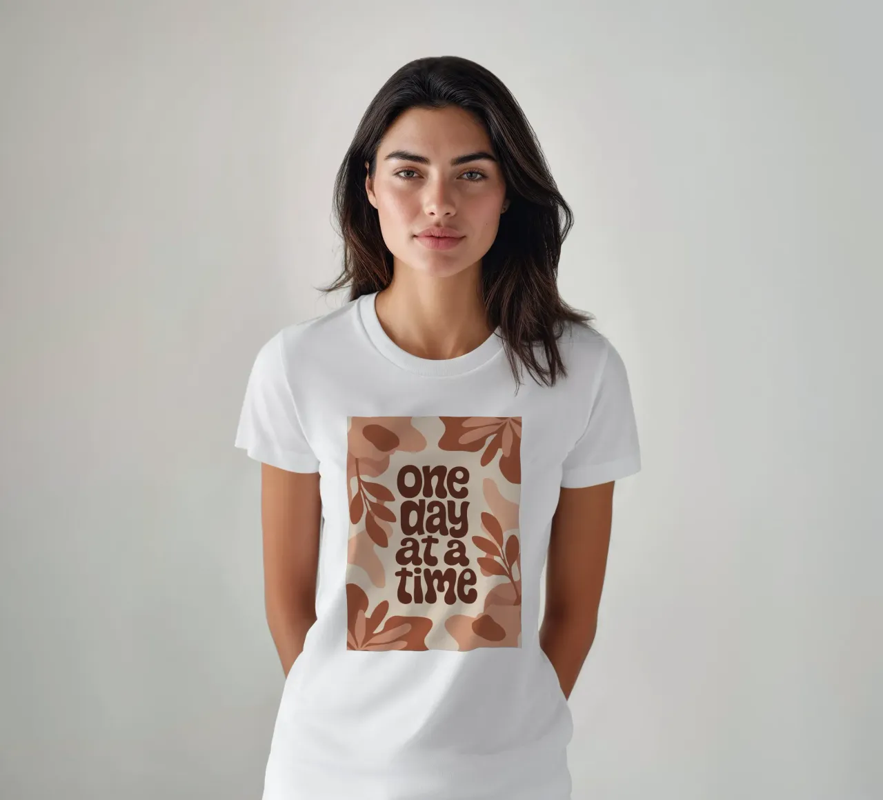 One Day at a Time – Boho Pastel Motivational Design t-shirt da Soleil Basque