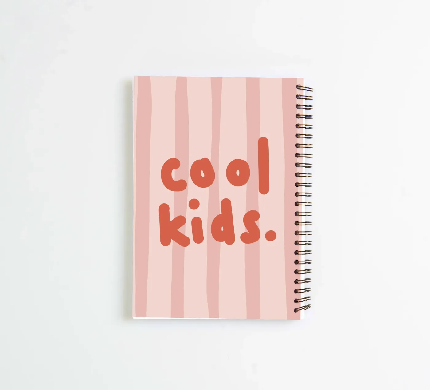 Cool kids pink diario ad anelli da we line studio - design