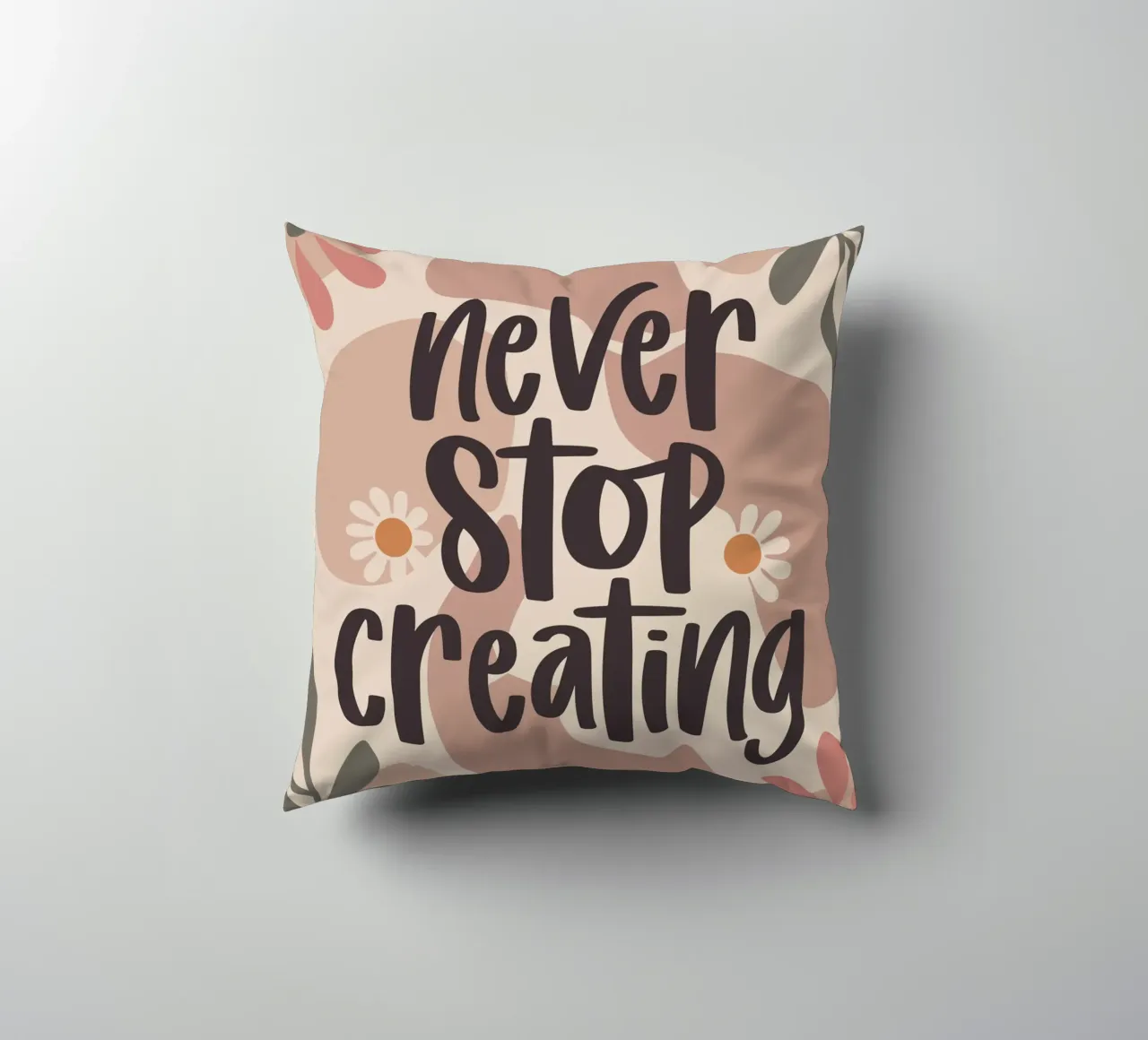 Never Stop Creating – Boho Pastel Crafting Design cuscino da Soleil Basque