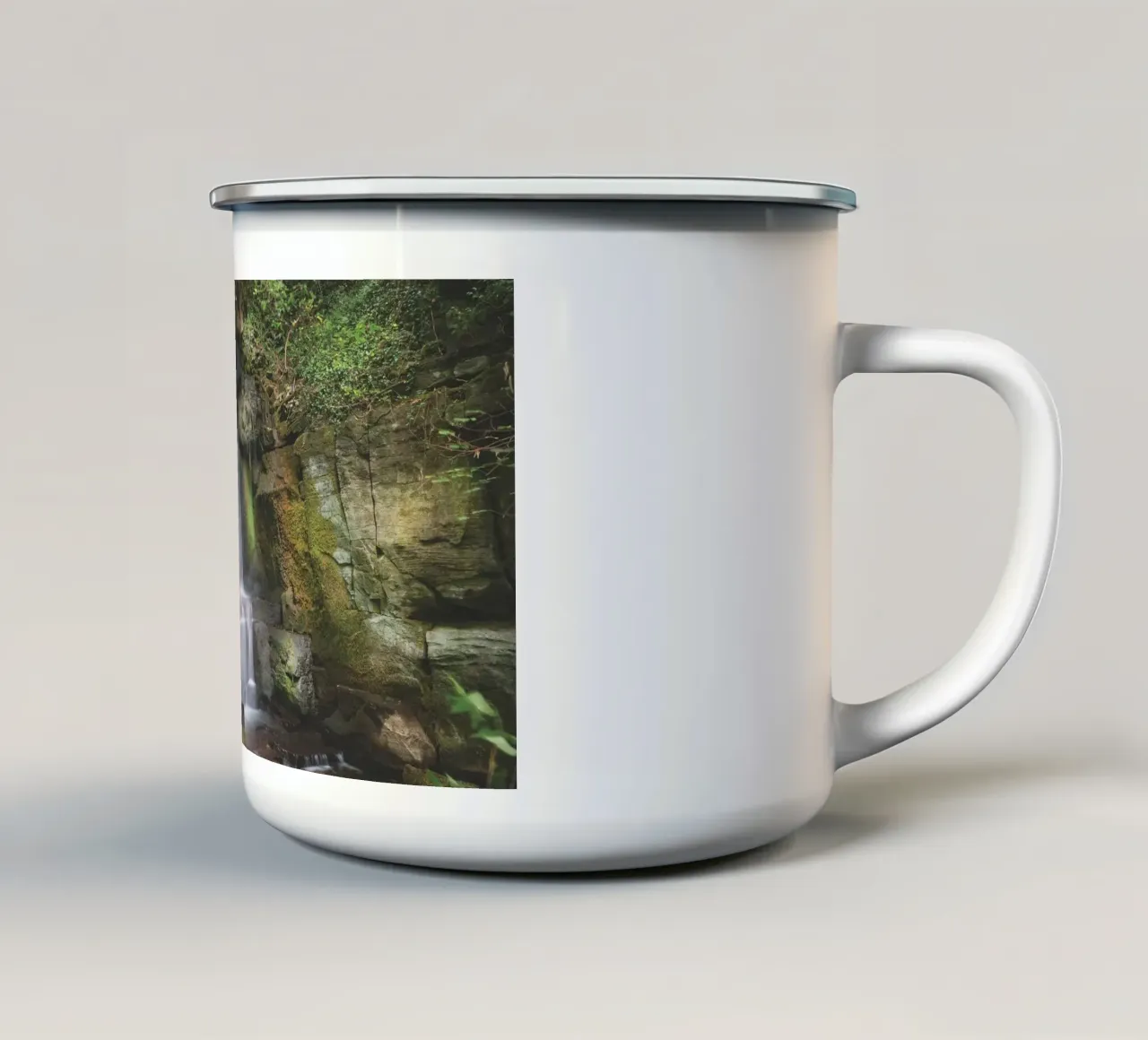 Harmby Falls tazza in smalto da Dave Hare Photography