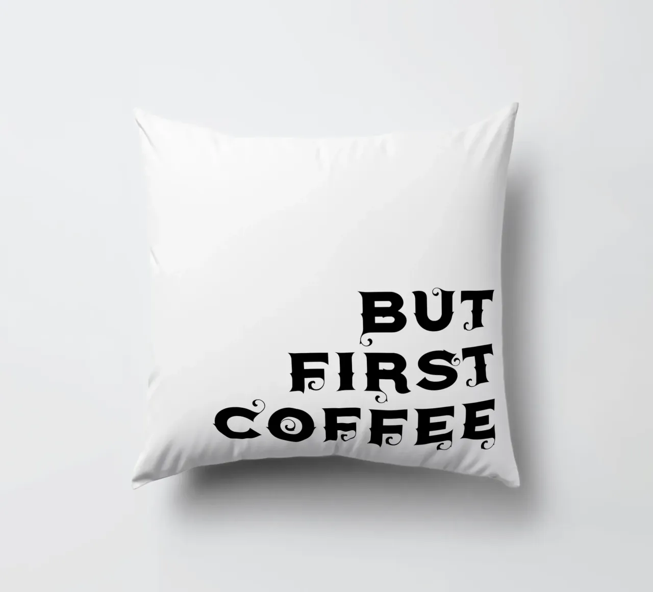 Ma prima il caffè cuscino da YV TYPOGRAPHY