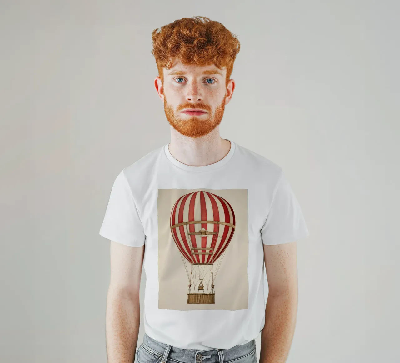 Mongolfiera t-shirt da IamHomeStudio