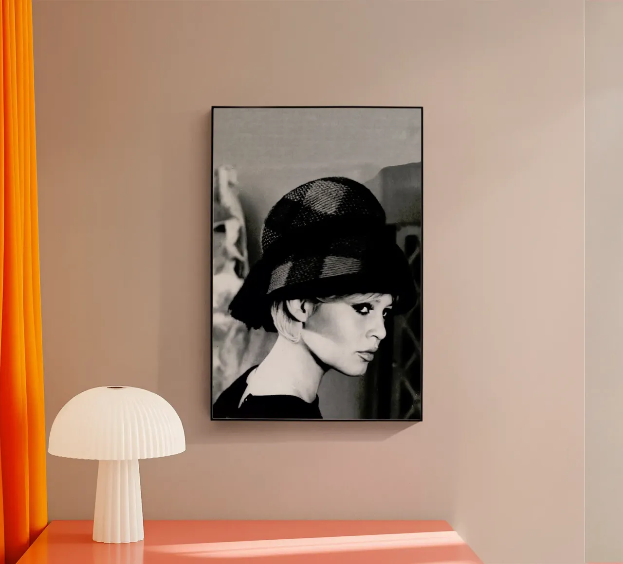 Brigitte Bardot with Hat plexiglass da Gallery Print and Art Limited