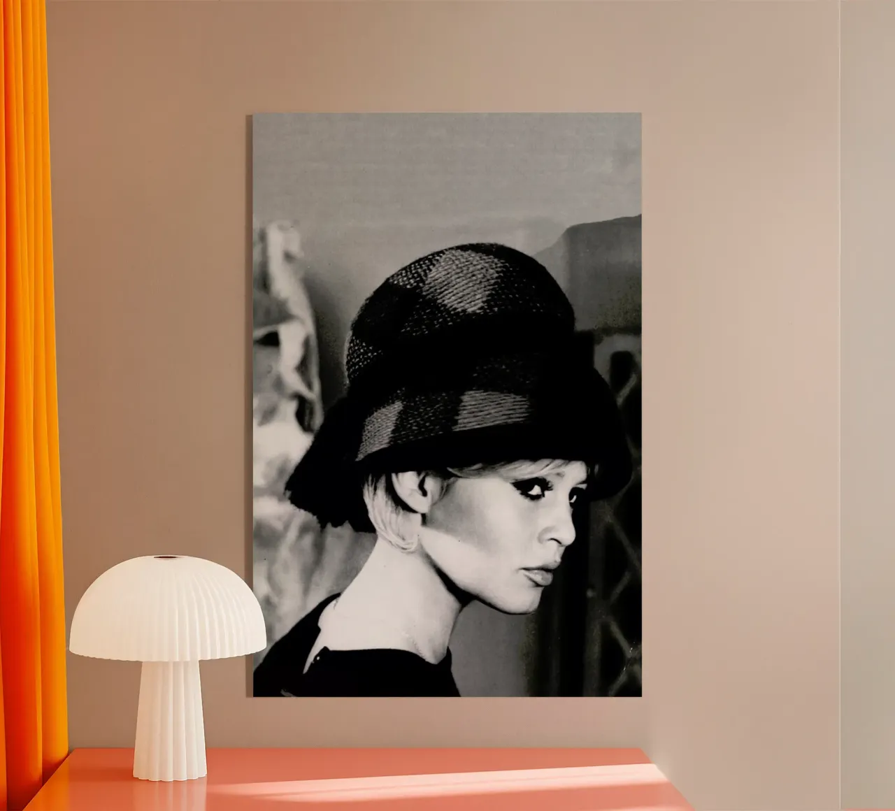 Brigitte Bardot with Hat plexiglass da Gallery Print and Art Limited