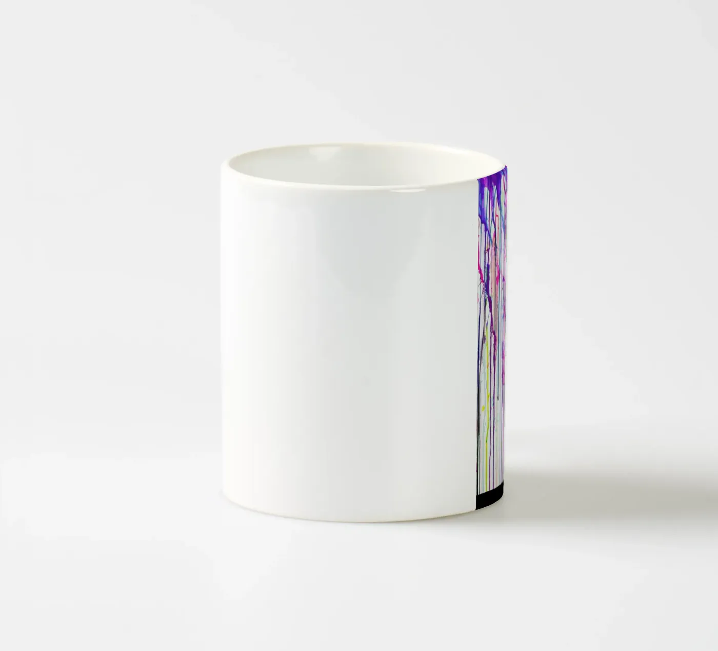 Cradle ceramic mug by Marc Allante