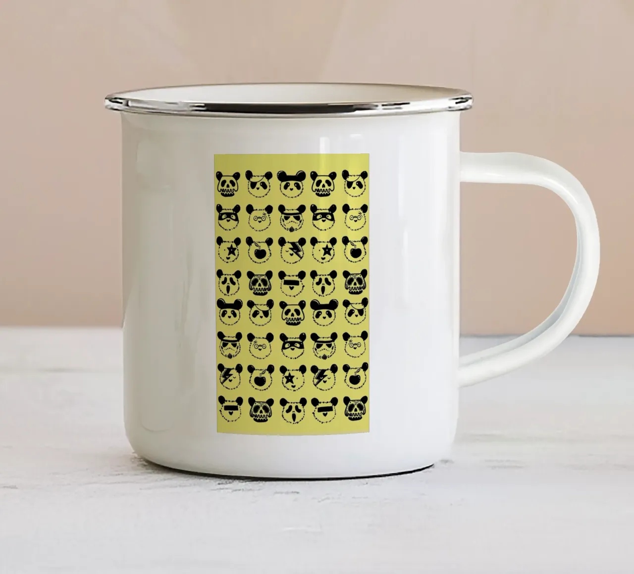 Pop Panda tazza in smalto da Tobe Fonseca