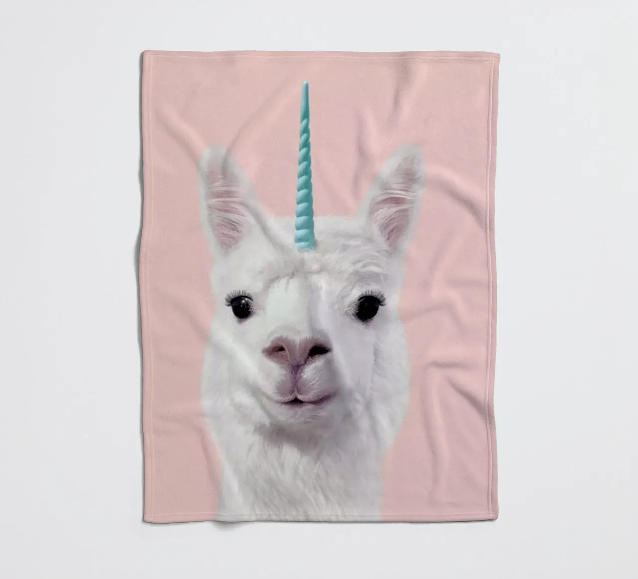 Alpaca Unicorn coperta in pile da Paul Fuentes Design