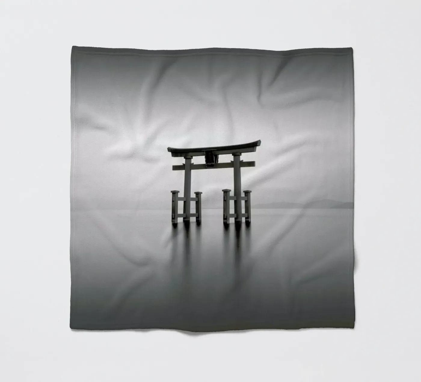 Torii Study III Fleecedecke von Michael J. Reibert