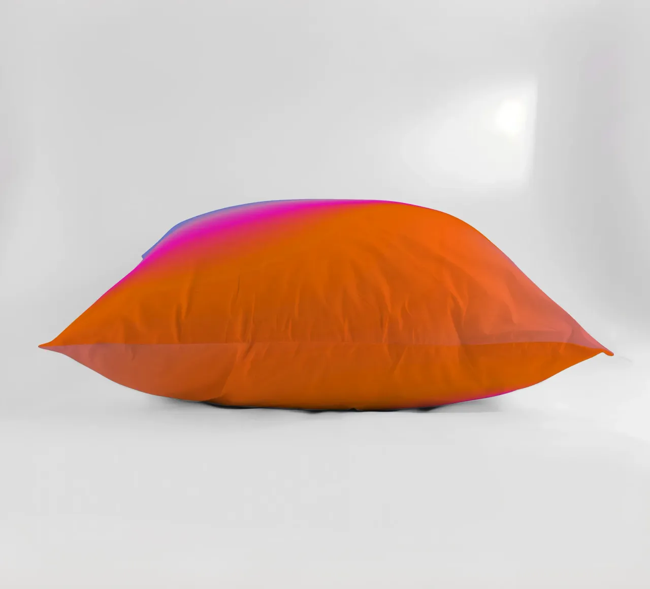 SOFTNESS REIGNS THE WORLD cuscino da ÂME LIBRE STUDIO