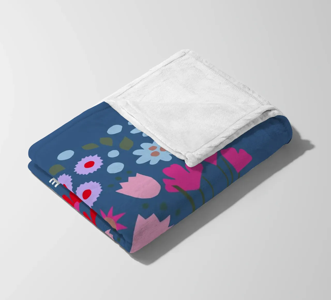 Millefleur dunkelblau coperta in pile da Iris Knabenschuh Design