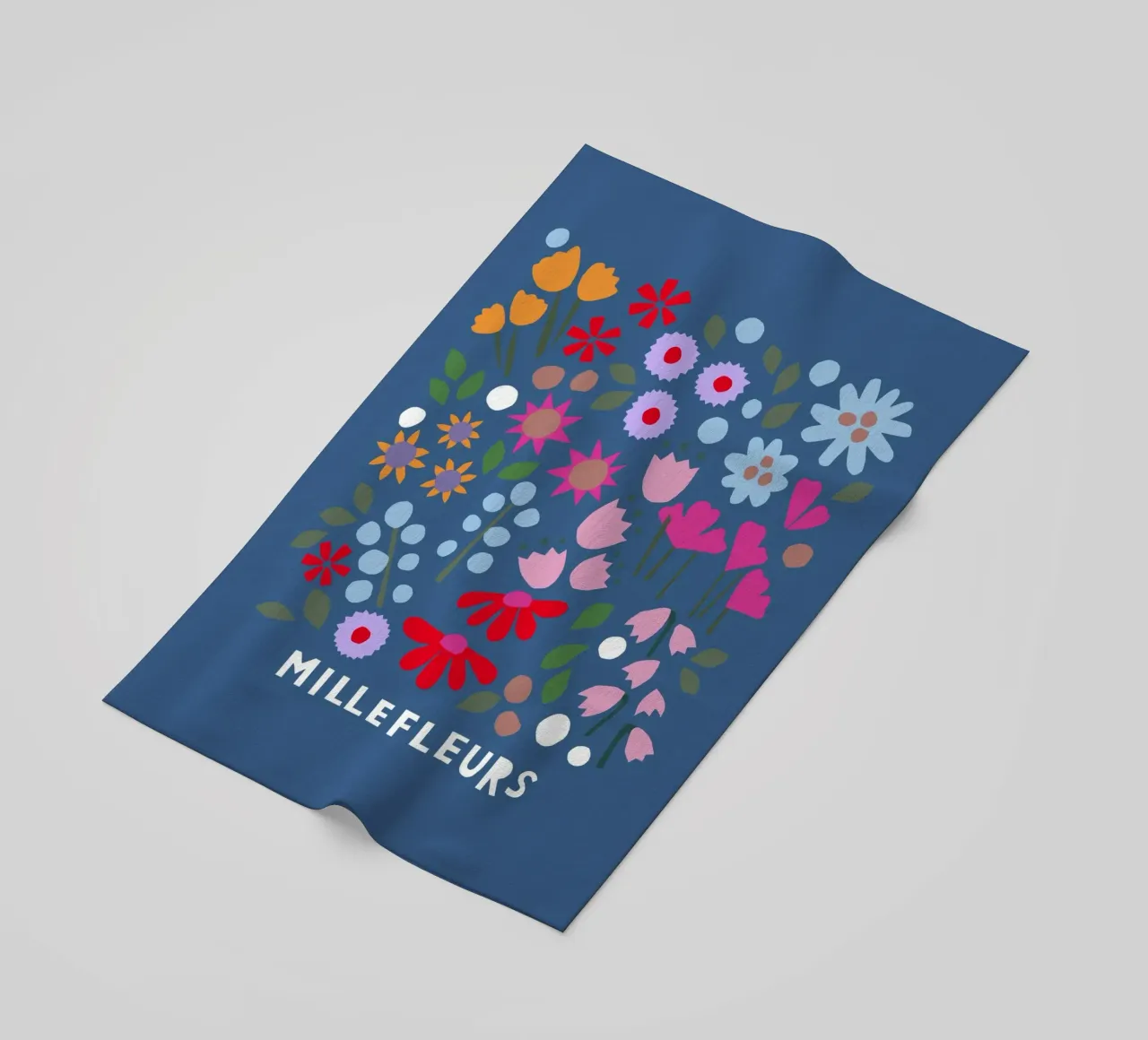 Millefleur dunkelblau telo mare da Iris Knabenschuh Design