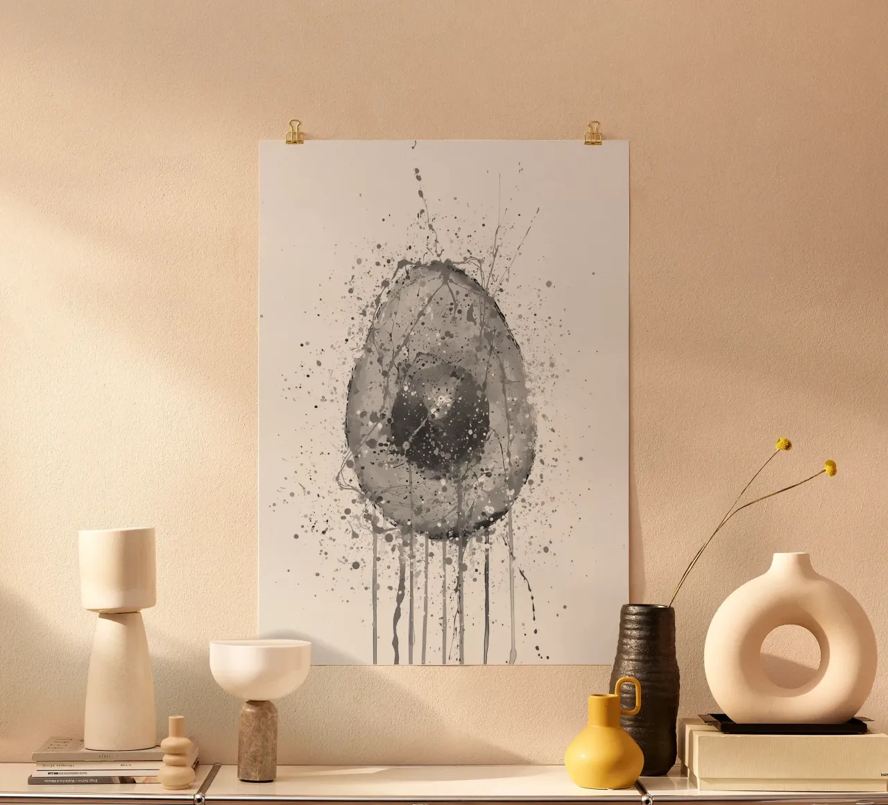 Avocado Grigio Vegetale poster con telaio in legno da Mimi