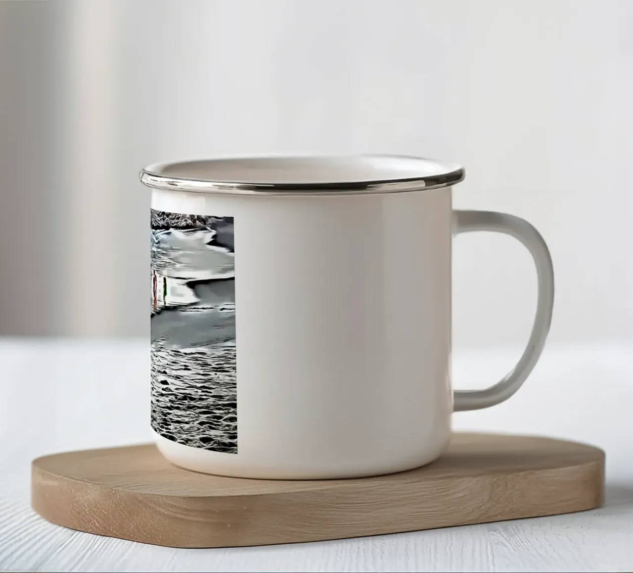 I bambini e il mare tazza in smalto da Massimo Frascogna