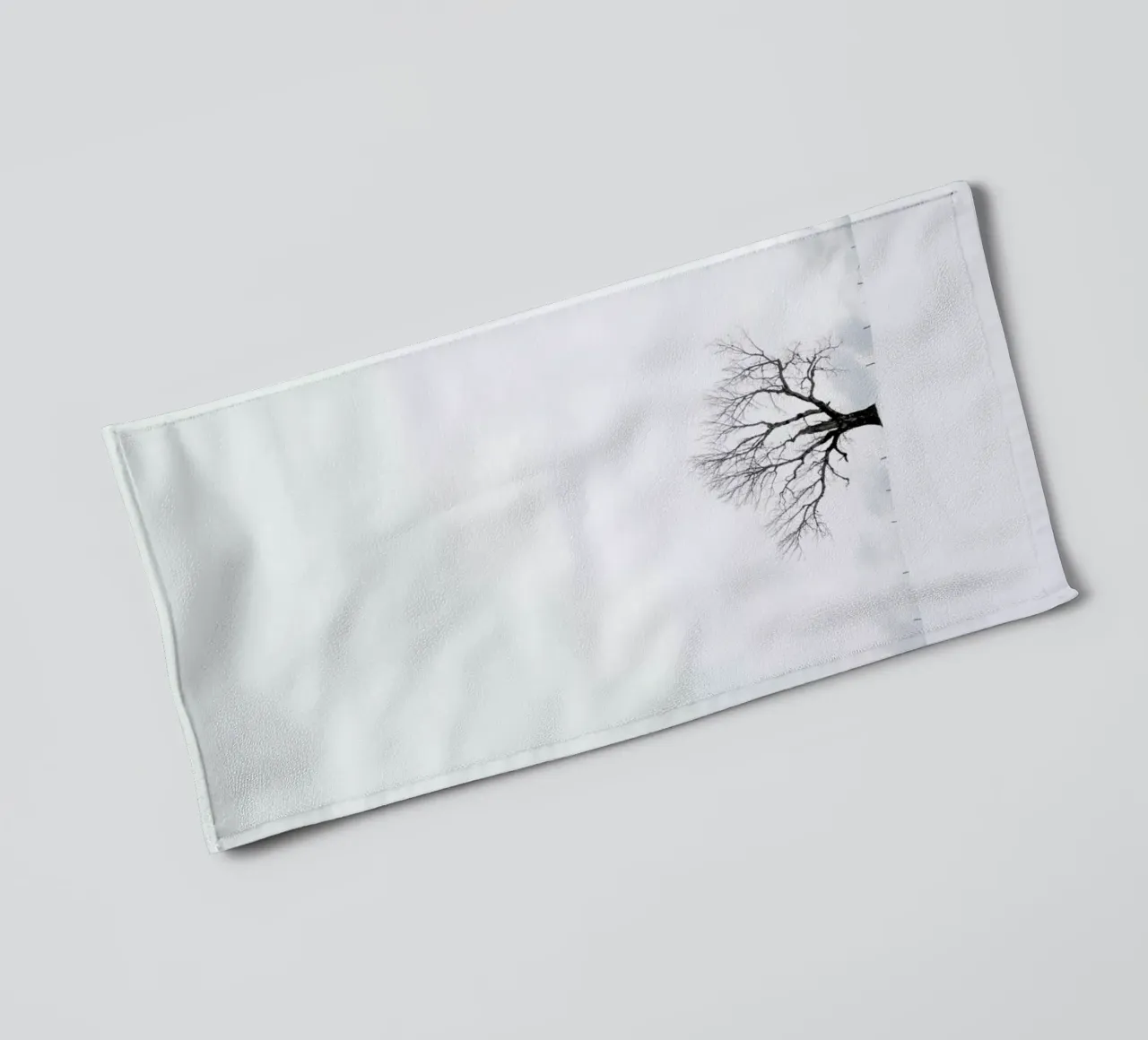 Winter Tree asciugamano da bagno da XOXO Arte