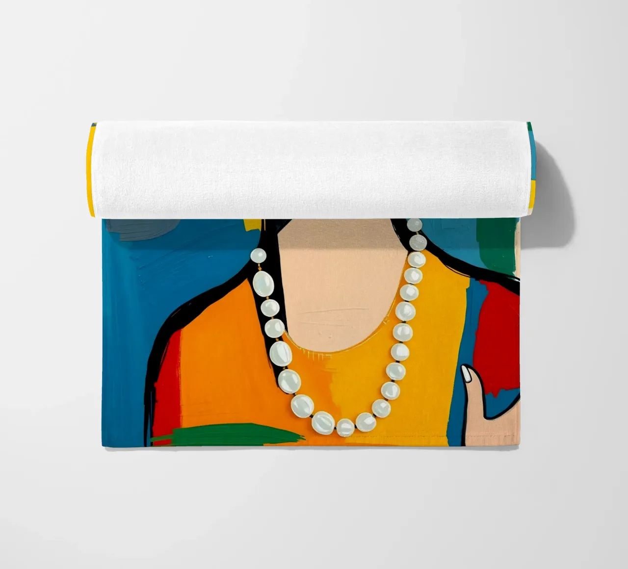 Audrey Hepburn con una collana di perle telo mare da ARTOMATIC