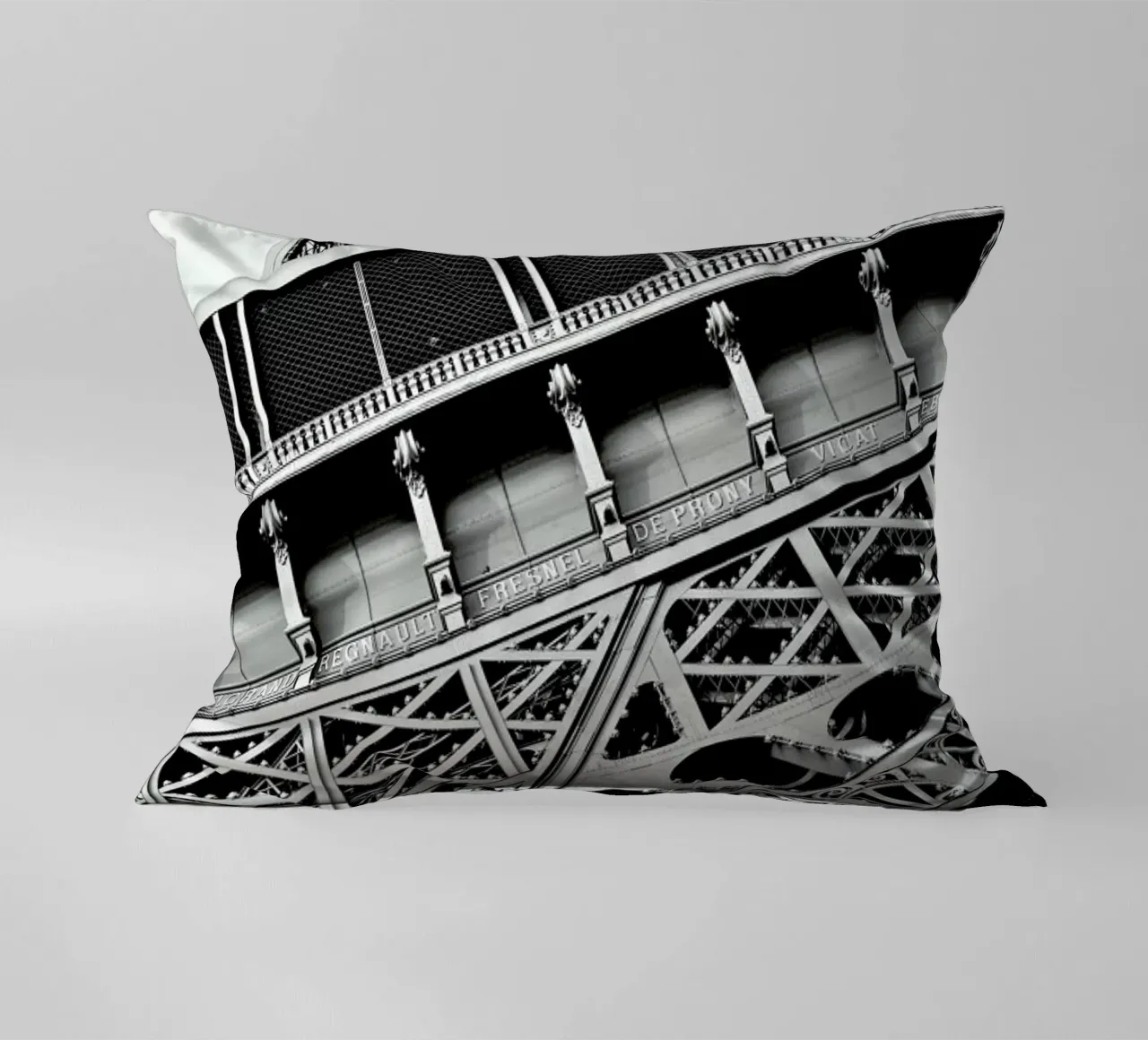 Gustave Eiffel cojín de Magdalena Martin Photography