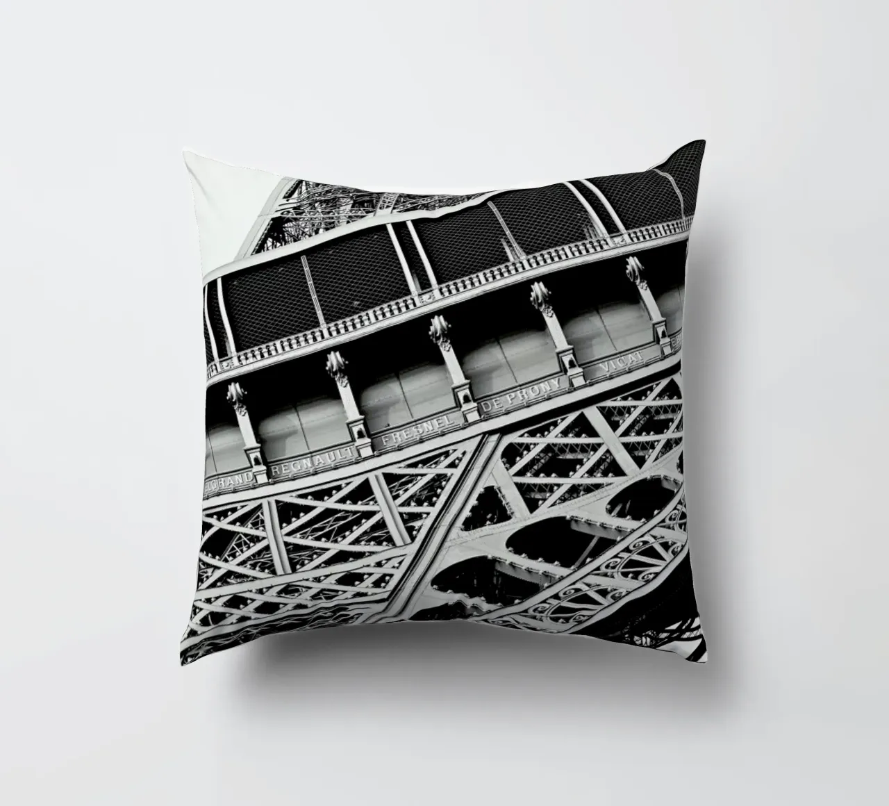 Gustave Eiffel cojín de Magdalena Martin Photography